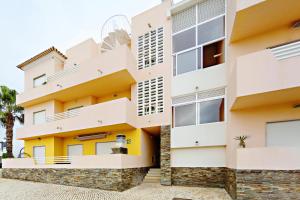 an exterior view of a building at Fleming Apartment in Tavira