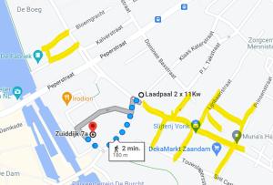un mapa del centro de Dublín con un mapa de Google en Boutique Hotel de Kade Zaandam-Amsterdam, en Zaandam