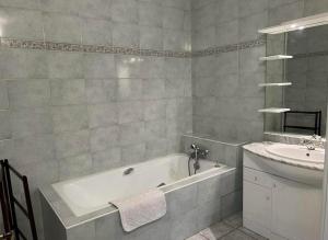 Kúpeľňa v ubytovaní La Maison de Garel