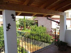 A garden outside Casa La Higuera