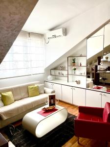 Η κουζίνα ή μικρή κουζίνα στο TRIANGLE CITY Apartment 1