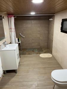 A bathroom at Casa Xulián