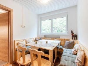 Area soggiorno di Holiday Home Feldkirch Panoramic Views