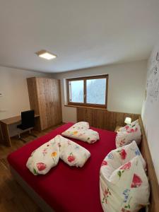 Posteľ alebo postele v izbe v ubytovaní Töniglerhof Apt Abendrot