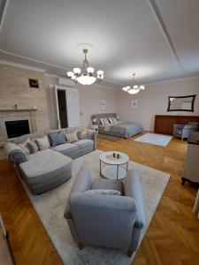 Posedenie v ubytovaní Soltész Grand Residence