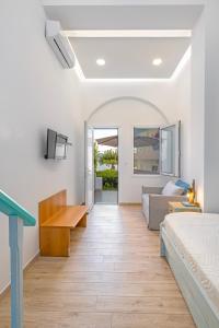 Φωτογραφία από το άλμπουμ του Haraki Mare Studios beach front στο Χαράκι