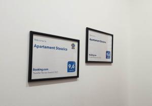 Certifikát, ocenenie alebo iný dokument vystavený v ubytovaní Apartament Staszica