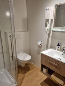 Uma casa de banho em Hotel Gletschermühle