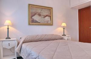 Posteľ alebo postele v izbe v ubytovaní Apartamento Plaza la Fuente + 22 fotografií
