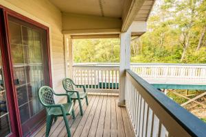 Balkoni atau teres di Grand Wood Suites