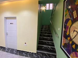 Gambar di galeri bagi C7 Hazelwood Residence & Suites di Abuja
