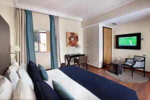 TV a/nebo společenská místnost v ubytování Park Suites Hotel Luxury Boutique Hotel