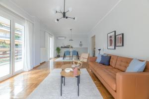 Posedenie v ubytovaní Homey 2BR Apartment in Cholargos by UPSTREET