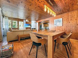 Posezení v ubytování Chalet Familial l'Escapade - Les Marécottes - Swiss Alps