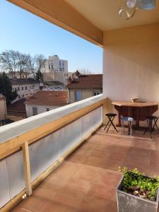 Balkon lub taras w obiekcie Casa avignonnaise