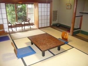 Posezení v ubytování Seikiro Ryokan Historical Museum Hotel