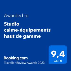 Certifikát, hodnocení, plakát nebo jiný dokument vystavený v ubytování Studio calme-équipements haut de gamme