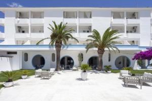 Το κτήριο όπου στεγάζεται  το ξενοδοχείο