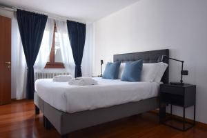 Galeriebild der Unterkunft Welc-om Padova Business Luxury Terrace Free Parking in Padua + 26 Fotos