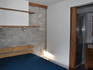 Salle de bains dans l'établissement Appartement Pralognan-la-Vanoise, 2 pièces, 4 personnes - FR-1-464-142