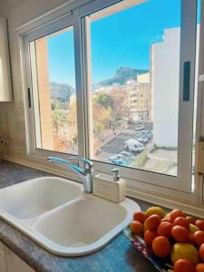 Zdjęcie z galerii obiektu Apartamento a 2 min de playa w mieście Calpe