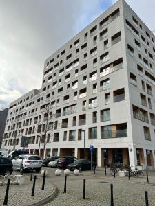 Budova, v ktorej sa apartmán nachádza + 37 fotografií