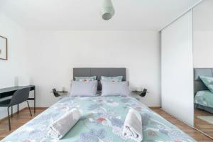 Postel nebo postele na pokoji v ubytování Appartement design La Petite Europe - Idéal Curistes