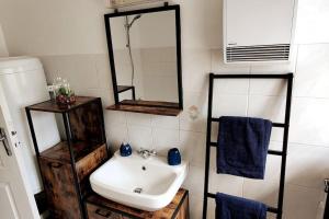 Kúpeľňa v ubytovaní Appartement style industriel au centre de Douai