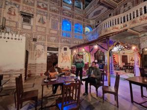 Restaurace v ubytování Hotel Shekhawati, A boutique stay
