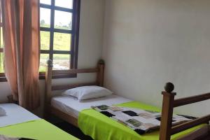 Billede fra billedgalleriet på Hermosa casa campestre con hidropiscina i Los Santos