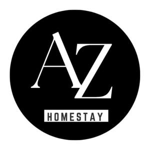 ein schwarzes und weißes Emblem mit aaa und einem Homesay in der Unterkunft Az HOMESTAY PENDANG KEDAH in Pendang