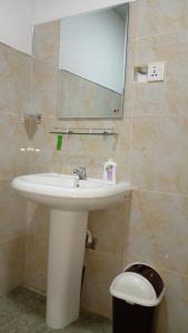 Bagno di Pidurangala View Home Stay