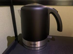 a black and silver coffee pot sitting on a counter at SyunkaSyuutou - Vacation STAY 53636v in Hakone