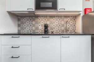 Køkken eller tekøkken på Hopstays - Oporto Musica