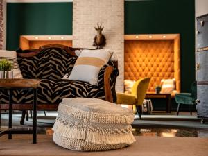 Część wypoczynkowa w obiekcie Hotel Villa Carlton - Adults Only