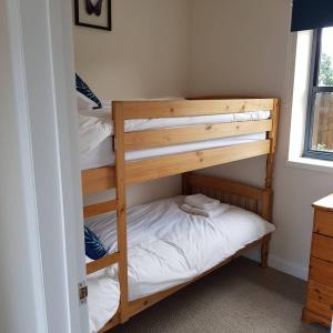 Двуетажно легло или двуетажни легла в стая в Spitfire