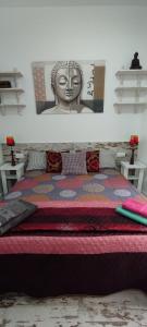 Postel nebo postele na pokoji v ubytování Apartment Fira Bcn Camp Nou