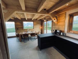Fotografia z galérie ubytovania Chalet Vue Mont-Blanc imprenable v destinácii Combloux