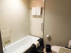 Ένα μπάνιο στο AONE Hotel