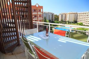 Balkón nebo terasa v ubytování UHC Ventura Park Apartments