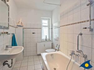 Ein Badezimmer in der Unterkunft Villa Malve Wohnung 05