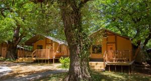 Zahrada ubytování CAMPING ETXARRI