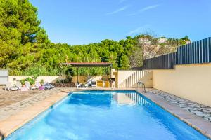 Bazén v ubytování Villa Enzo Moraira nebo v jeho okolí