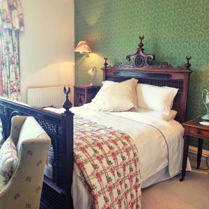Gallery image of Golborne Manor Bed and Breakfast in Chester +34 photos