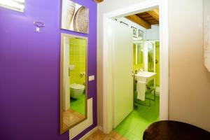A bathroom at Mazzini Suite