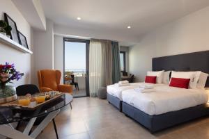 A bed or beds in a room at Lines Concept Accommodation