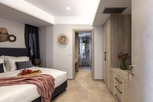A bed or beds in a room at Lines Concept Accommodation