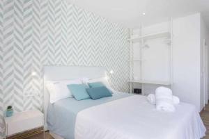 Posteľ alebo postele v izbe v ubytovaní Sunny Island Paraiso Sur