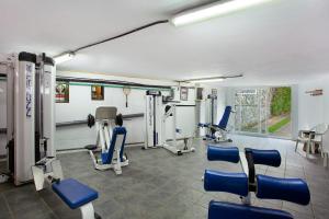 Posilňovňa alebo fitness centrum v ubytovaní Carmelo y Carmela 3