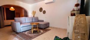 Posezení v ubytování Casa eucalyptus moraira